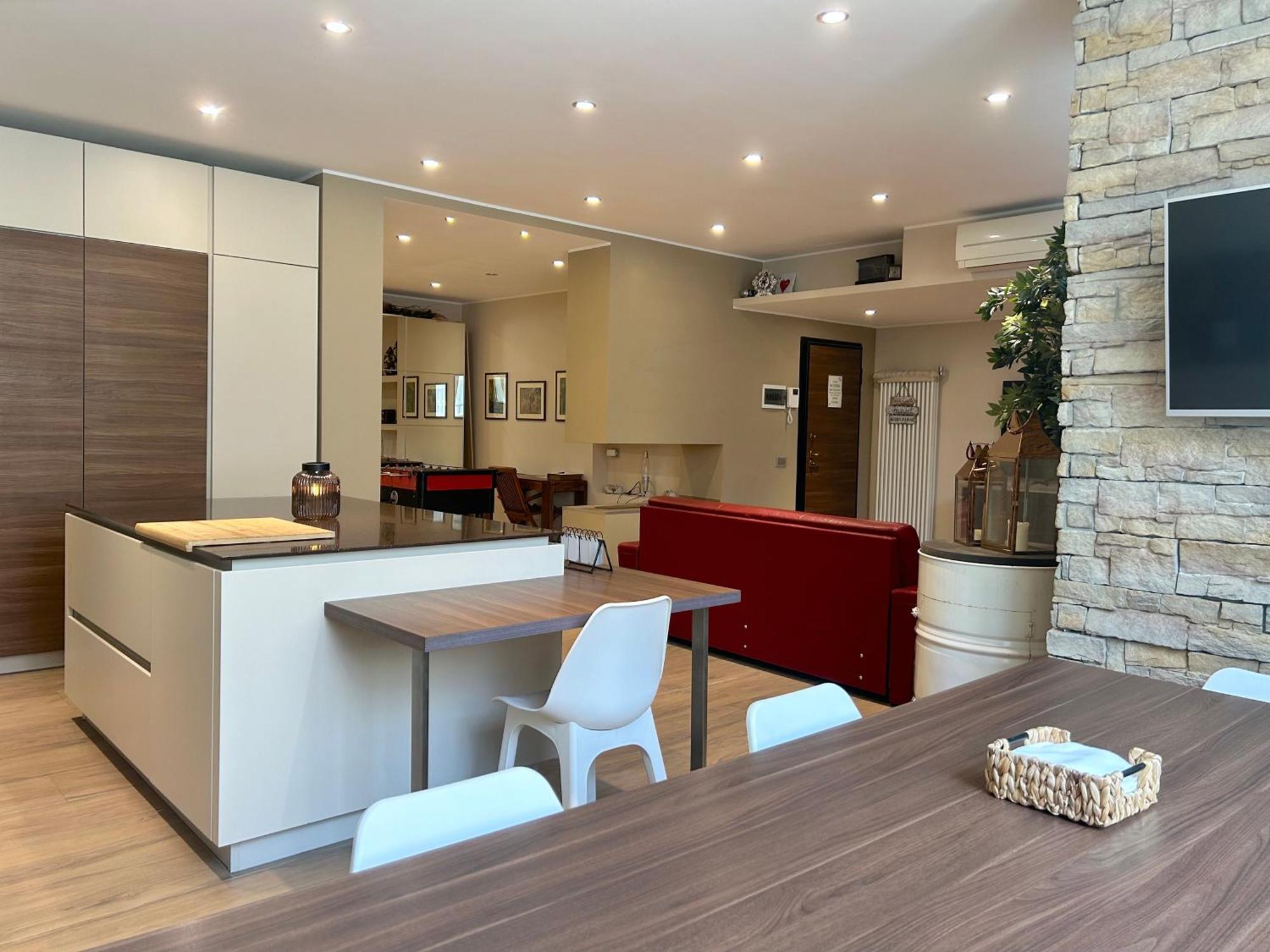 R39 Elegant With Private Parking Milaan